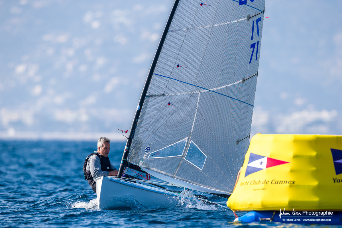 Xavier Penas ESP 71, premier à la marque au vent 1.