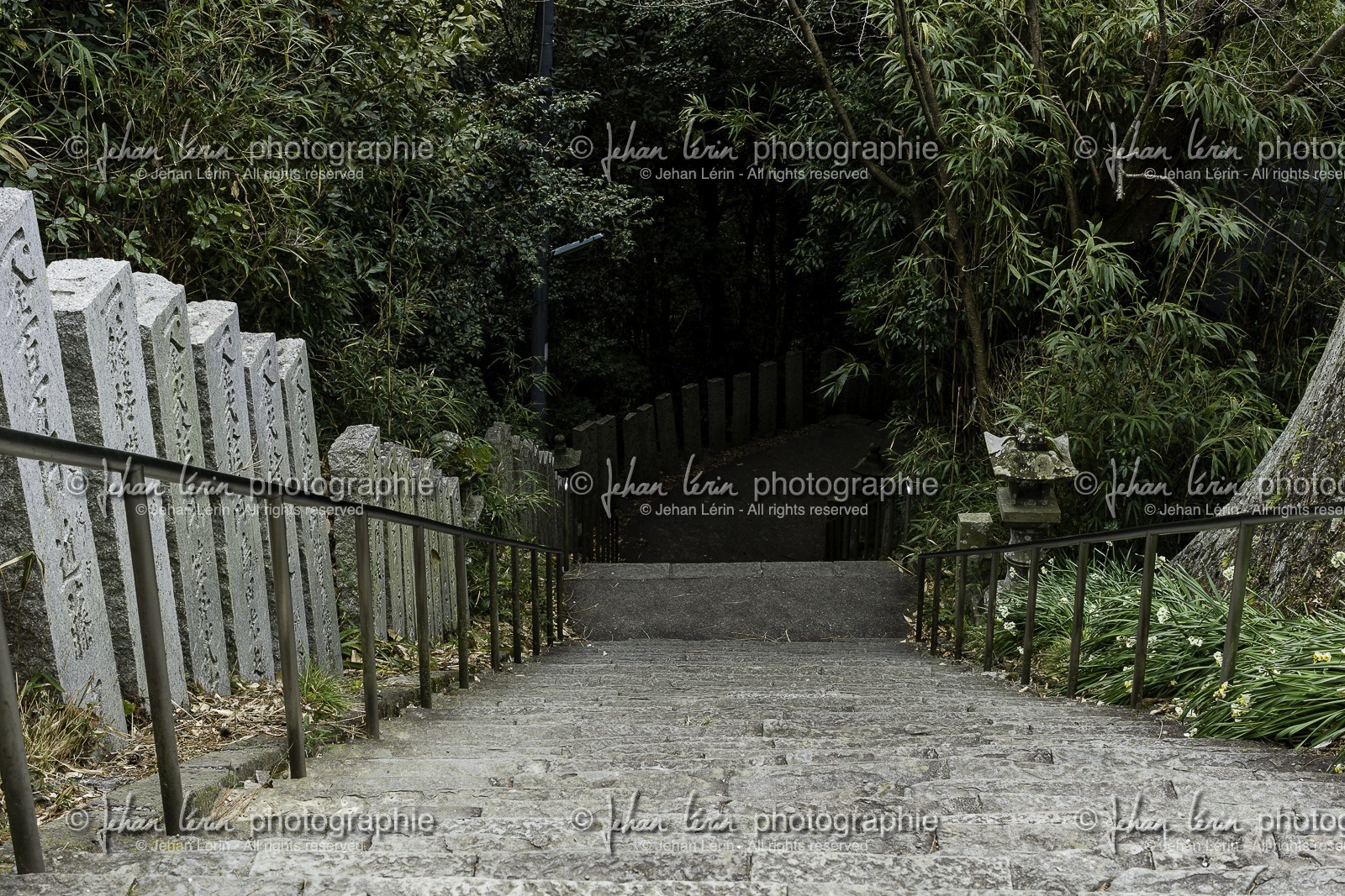 kirihataji_temple-10_shikoku_japon_06-03_2014-1935.jpg