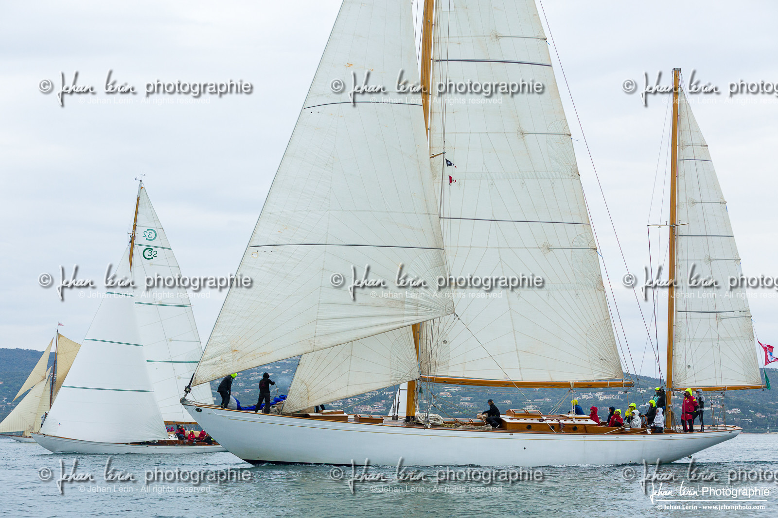 Les Dames de St Tropez
