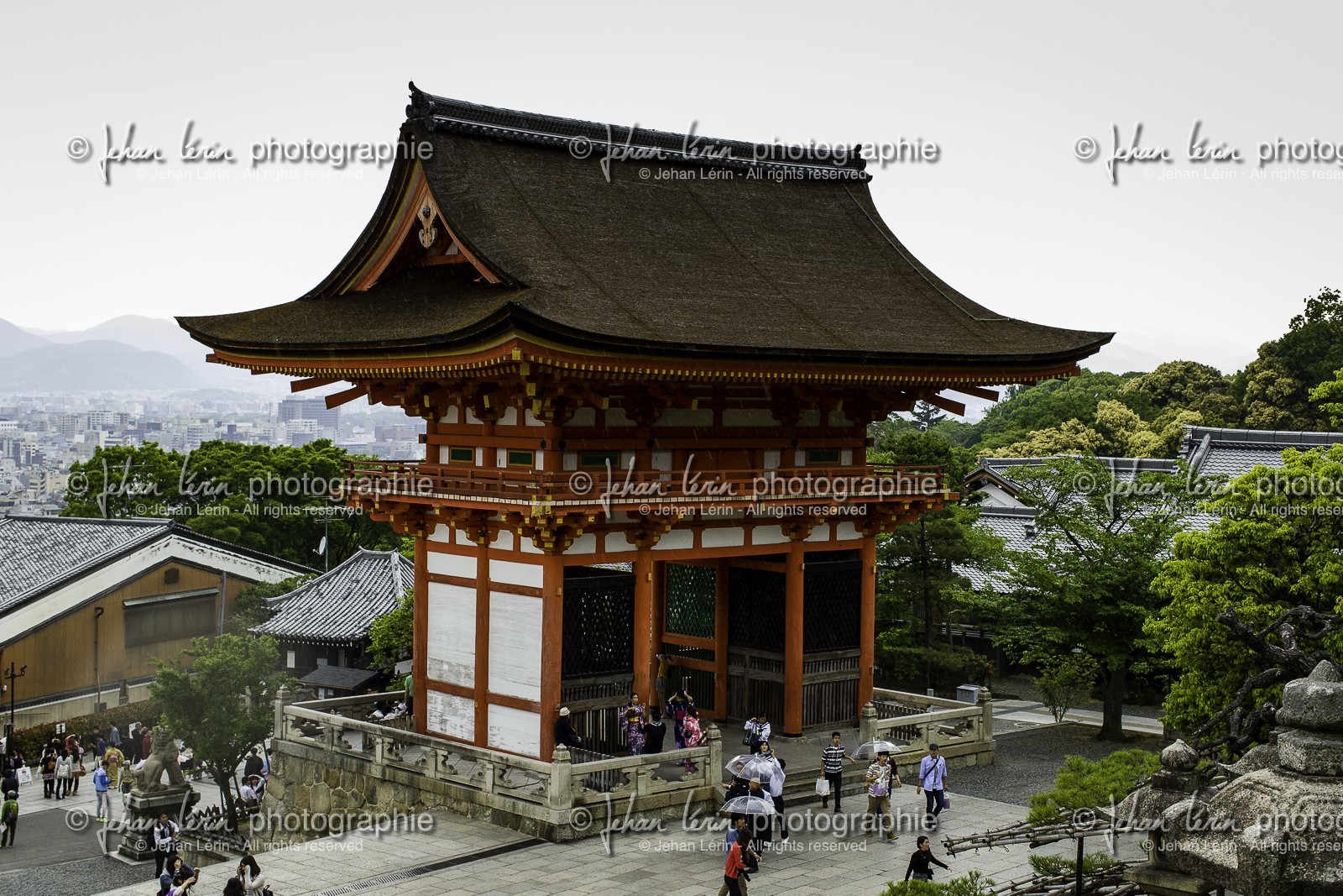 kiyomizu-temple_kyoto_japon_jl_1dx_09-05-2014-6674.jpg