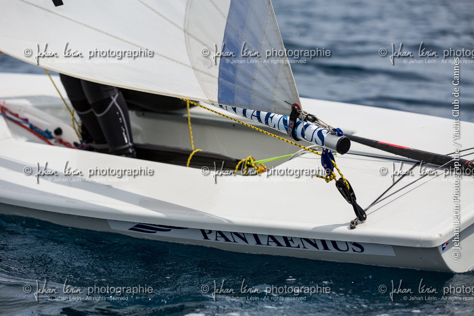 entrainement-laser-radial_louise-cervera_matisse-pacaud_ycc_cannes_jl_5d3_02-06-2016-0369.jpg