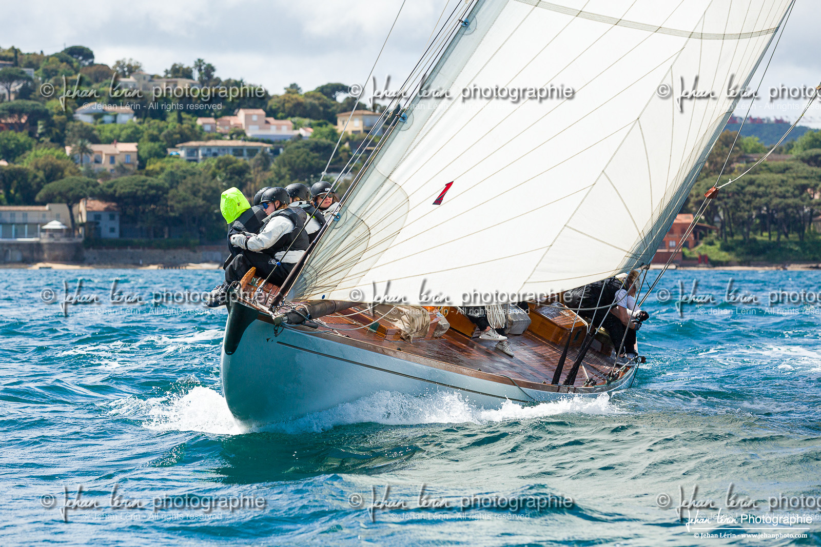 Les Dames de St Tropez