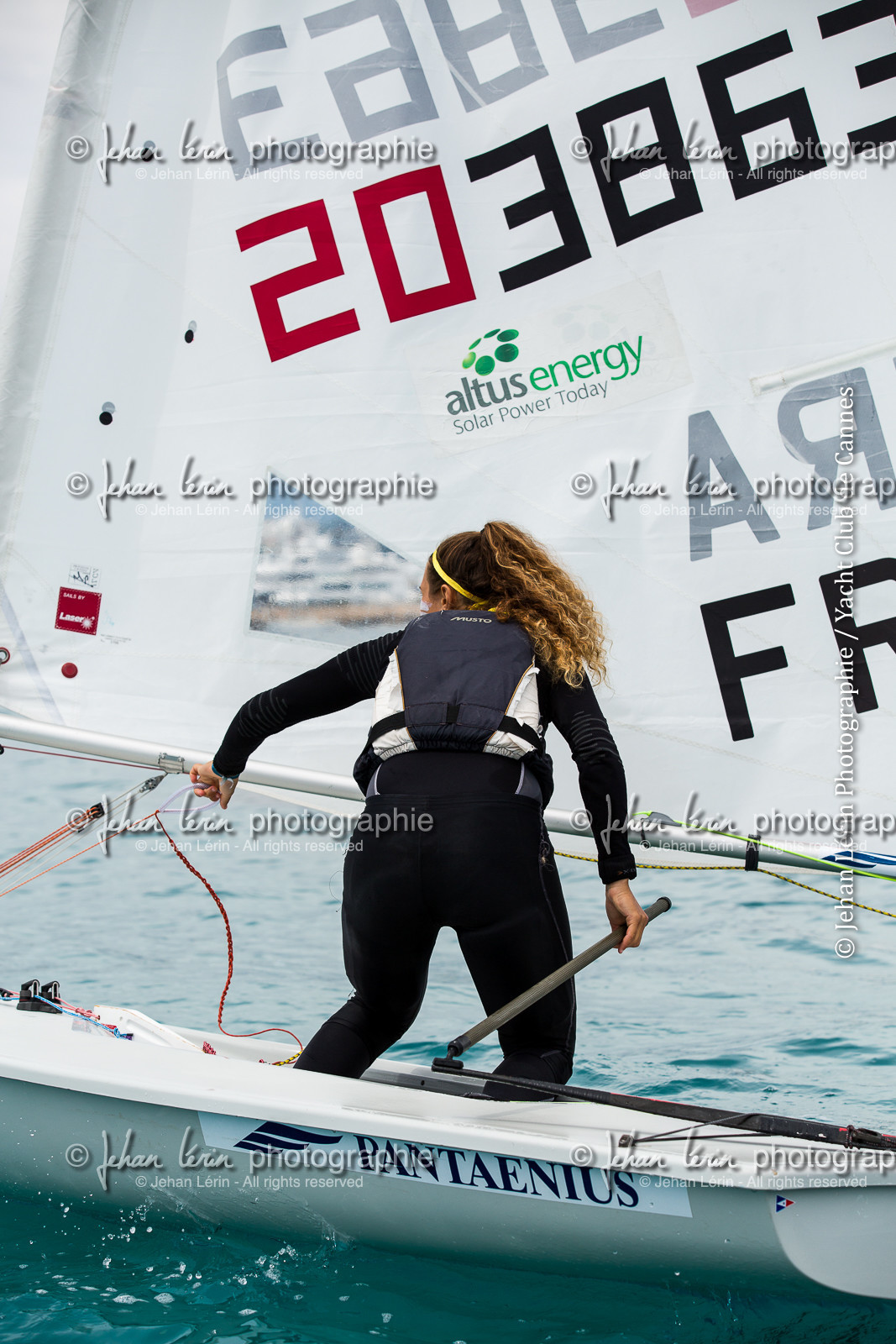 entrainement-laser-radial_louise-cervera_matisse-pacaud_ycc_cannes_jl_5d3_02-06-2016-0015.jpg