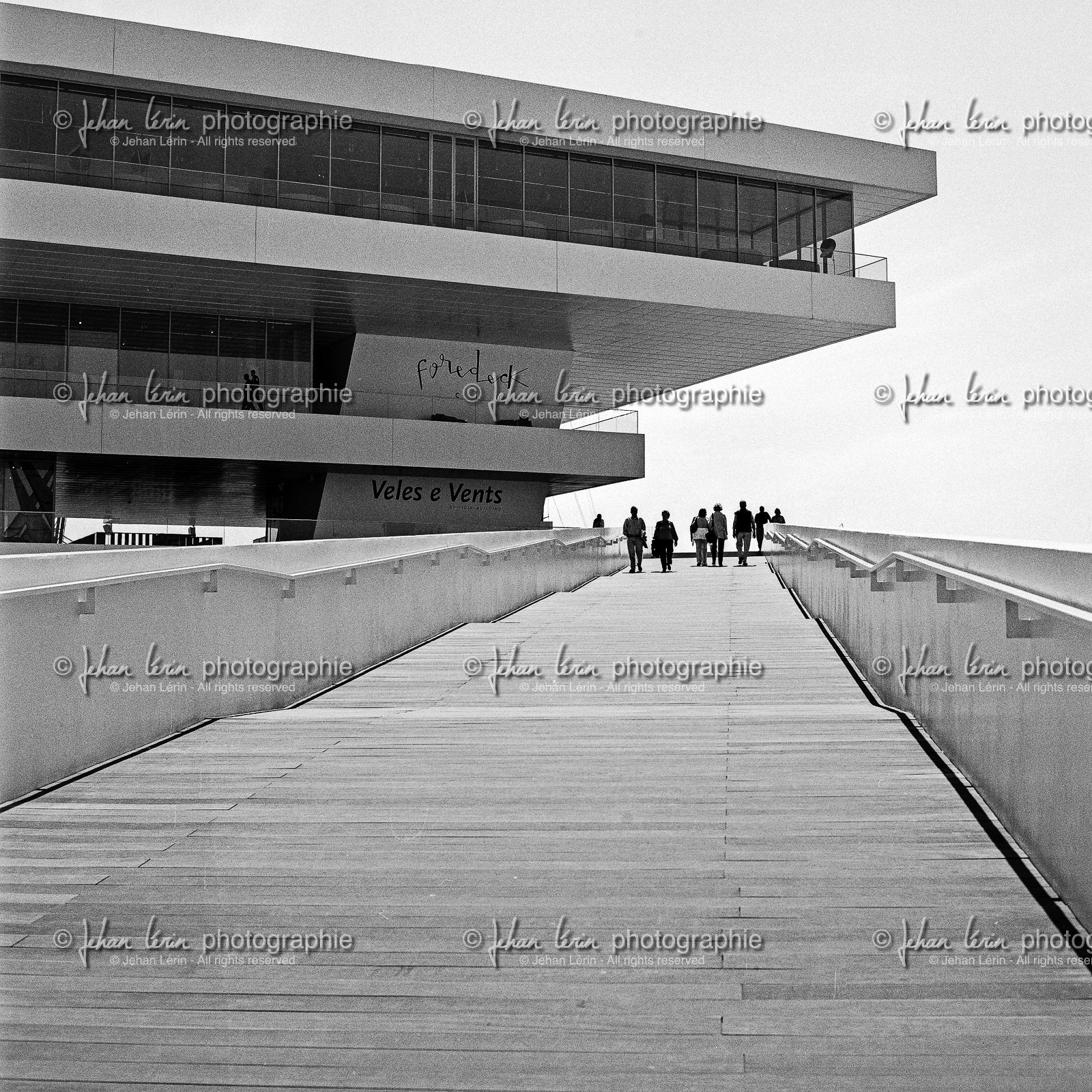 ton clair:10. 32rd America's Cup - Valencia - Spain